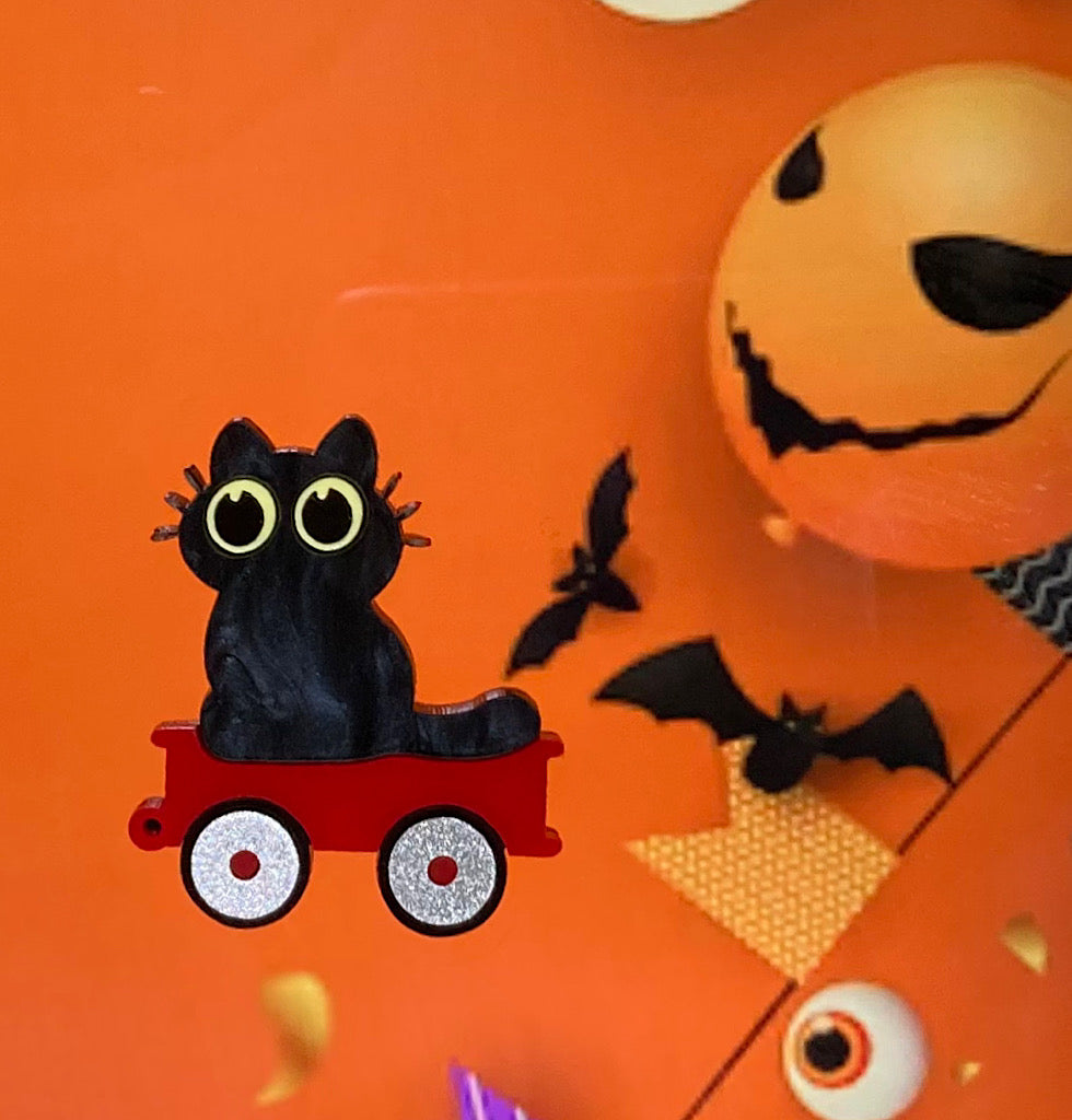 Kitty In Wagon Mini Brooch