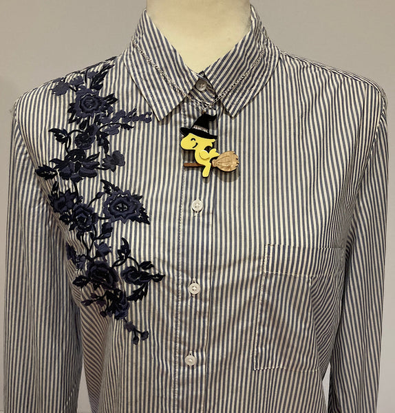 Zoom Broom Necklace