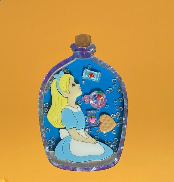 Sweet Alice Shaker Brooch