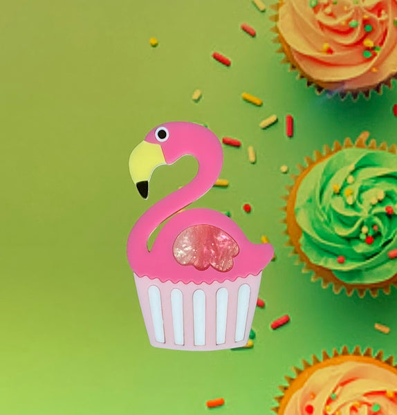 Flamingo Cupcake Brooch V2