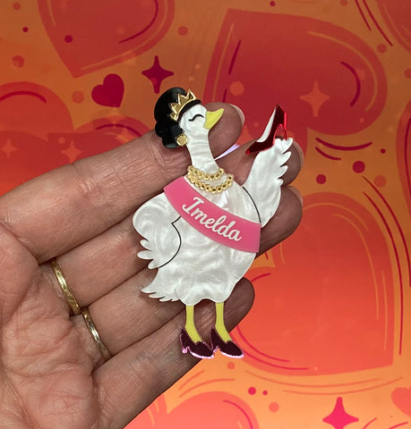Imelda The Goose Who loves Shoes
