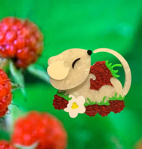 Fanciful the Field Mouse Brooch